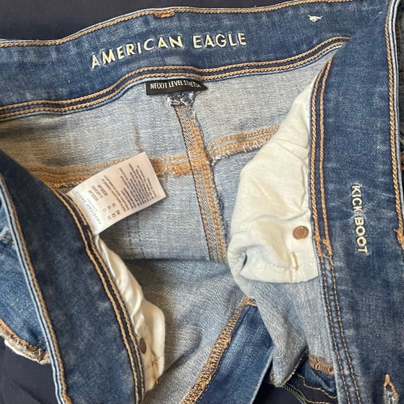 American Eagle kick boot leg jeans - Picture 3 of 4